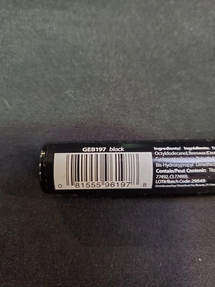 LA Girl PRO Primer HD Eyeshadow Primer #197 Black (2 Pack) - Image 2 of 2