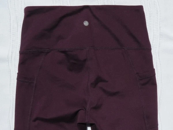yogalicious high rise crop capri yoga side pockets leggings