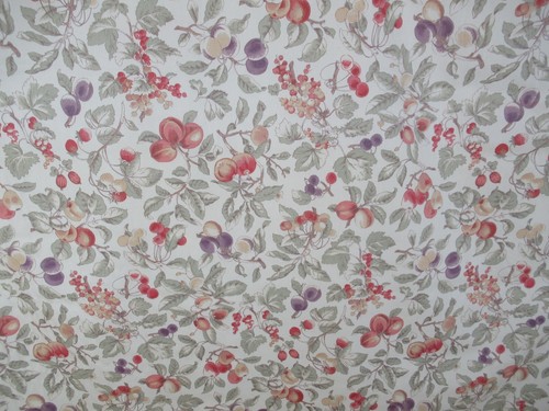 P Kaufmann Fruit Print Home Decor Fabric 4 Yards Strawberries Plums Kitchen - Picture 2 of 7
