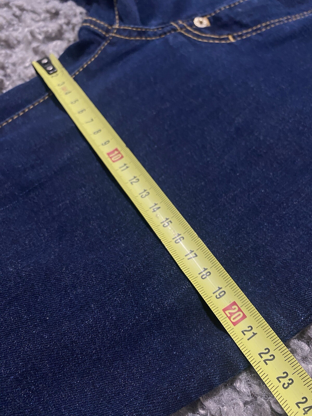 Picture 22 of 24
