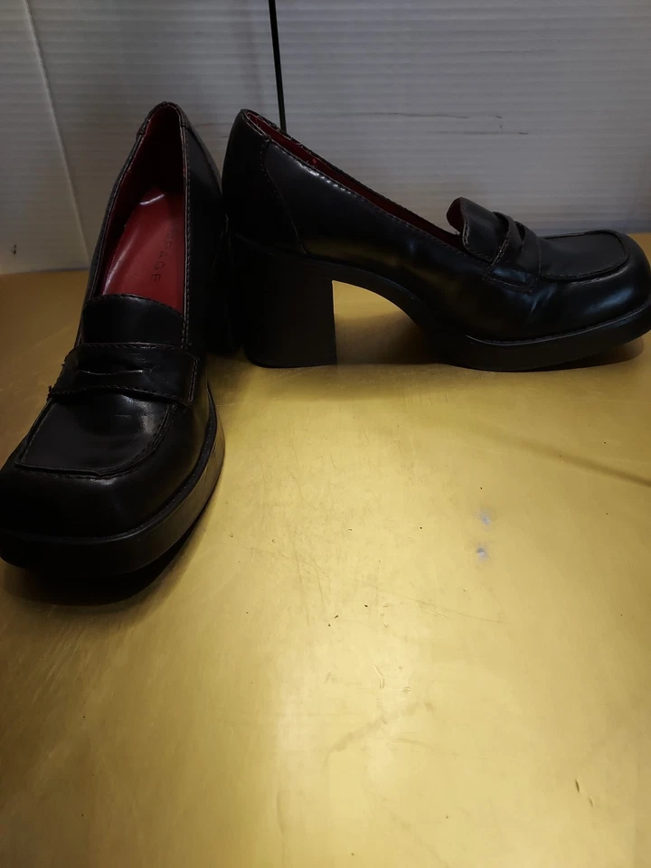 ZAPATOS MOCASINES DE COLECCIÓN RAMPAGE IMITACIÓN CUERO PLATAFORMA TACÓN GRUESO MUJER Talla 6M Foto 3 de 4