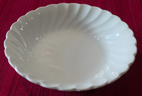 Johnson Bros. Ironstone Snowhite Regency SEVEN Fruit/Dessert Sauce Bowls White - Picture 6 of 7