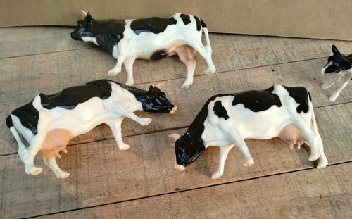 Hartland Vintage Holstein Cow Family..Bull, Cows & Calf Lot - Picture 5 of 9