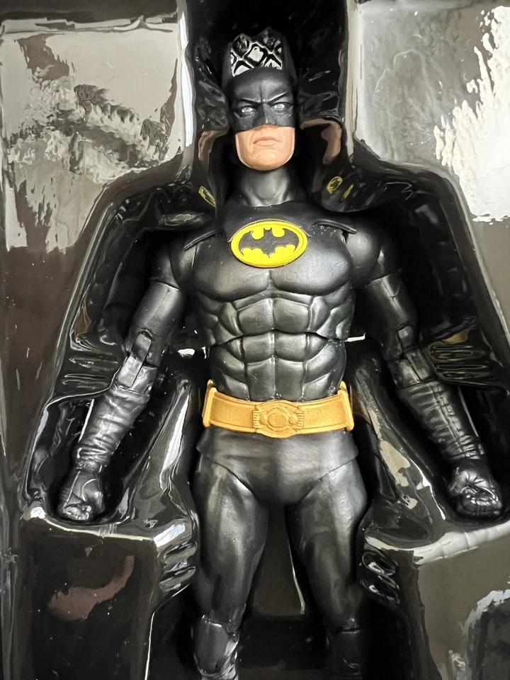 McFarlane Gold Label DC Multiverse 89 Batman In Original Packaging ￼ - Image 3 of 4