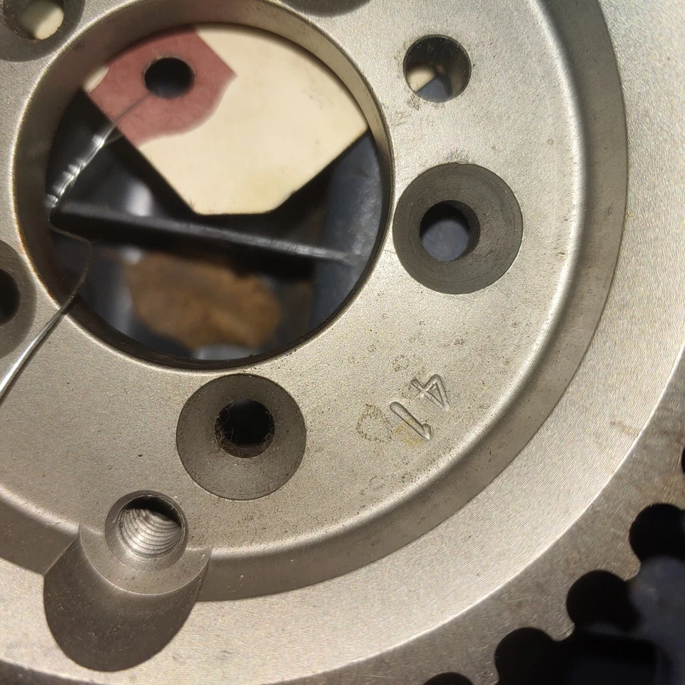 Piñón de transmisión por correa delantera Harley Davidson 41T F30 Foto 3 de 4