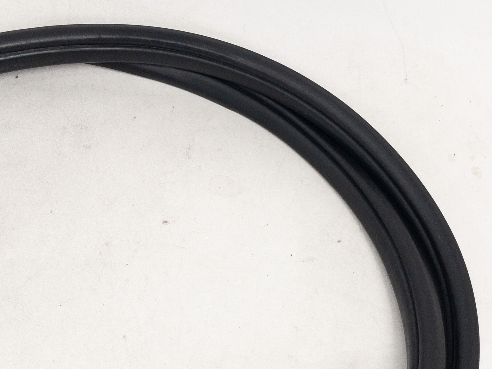 BMW 3 F30 Front Left Door Seal Rubber 7305837 2.0 Diesel 135kw 
