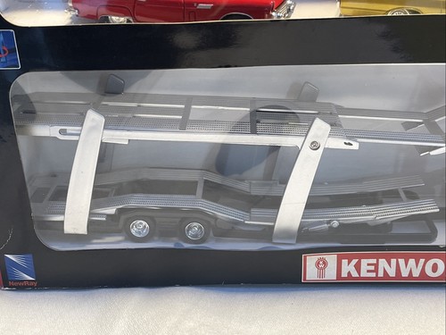 KENWORTH W900 Car Hauler WITH 2 THUNDERBIRD 1956,1966 Mustang 1964 1:43 Escala - Picture 12 of 19
