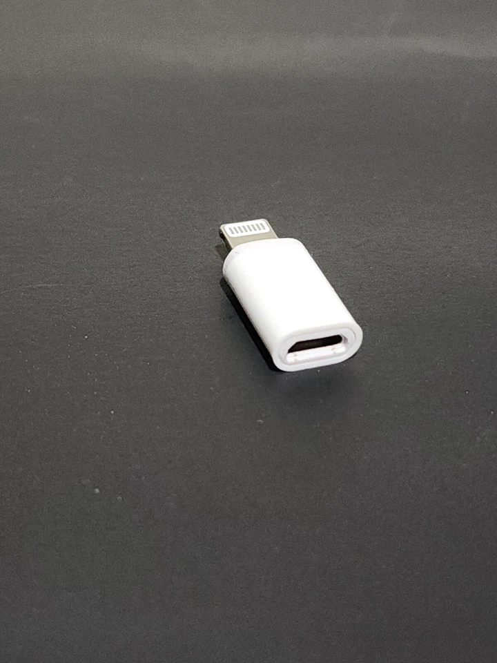 Apple To Micro-USB Adapter White 6 Pack May Not Work W Apple Products Post 2020 - Image 3 of 3