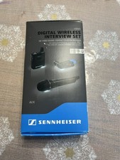 Sennheiser AVX ME2/MD42 Wireless Digital System w/Lavalier and MD42 Microphone