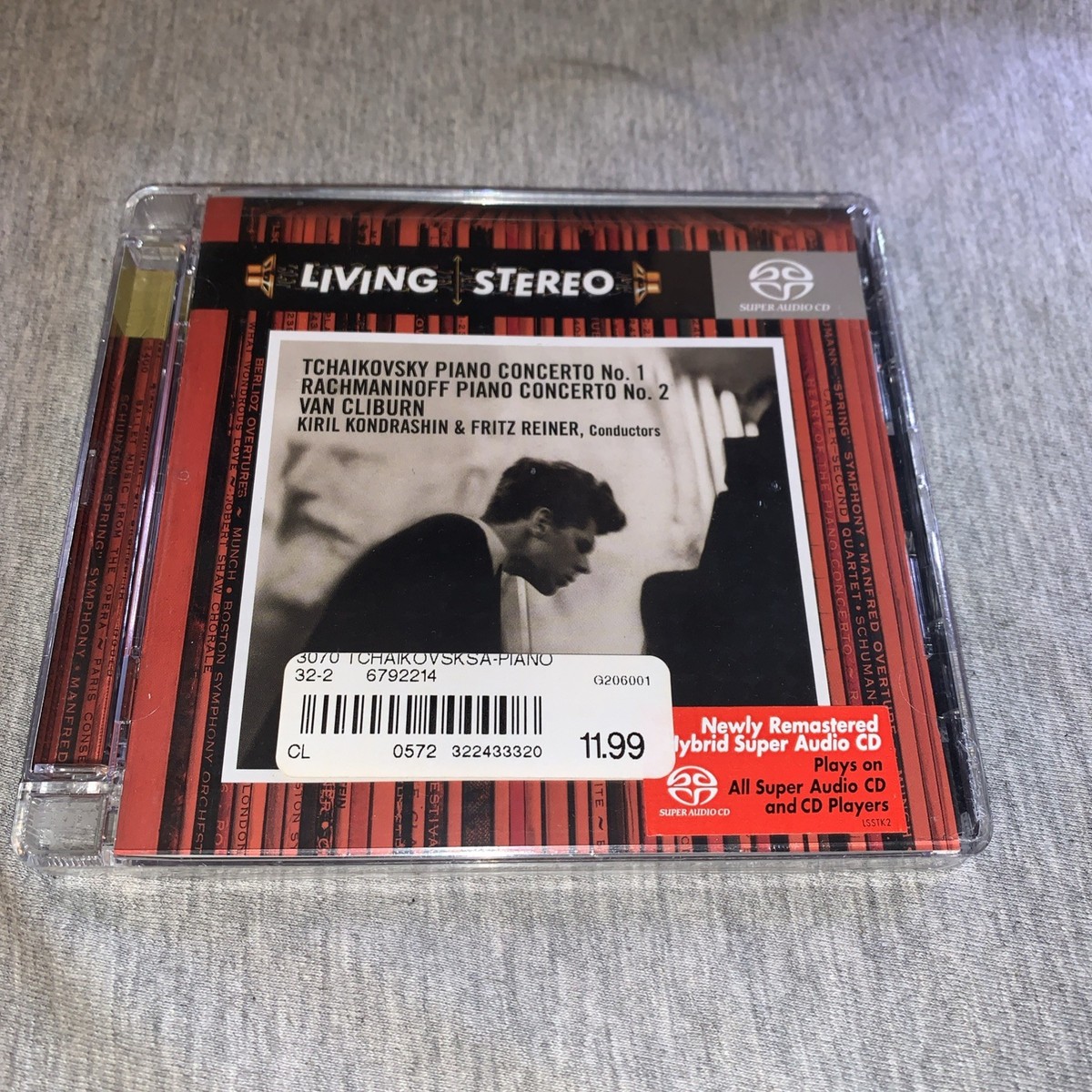輸入盤CD TCHAIKOVSKY - Konzert für Klavier 輸入盤CD TCHAIKOVSKY - Konzert fr Klavier und Orchestra 協奏曲