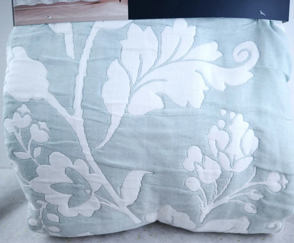 Cortina de ducha de tela Waterford FELPA FLORAL 72" X 72" -AZUL/BLANCO Foto 2 de 3