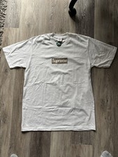 Supreme X Burberry T-Shirt Size M