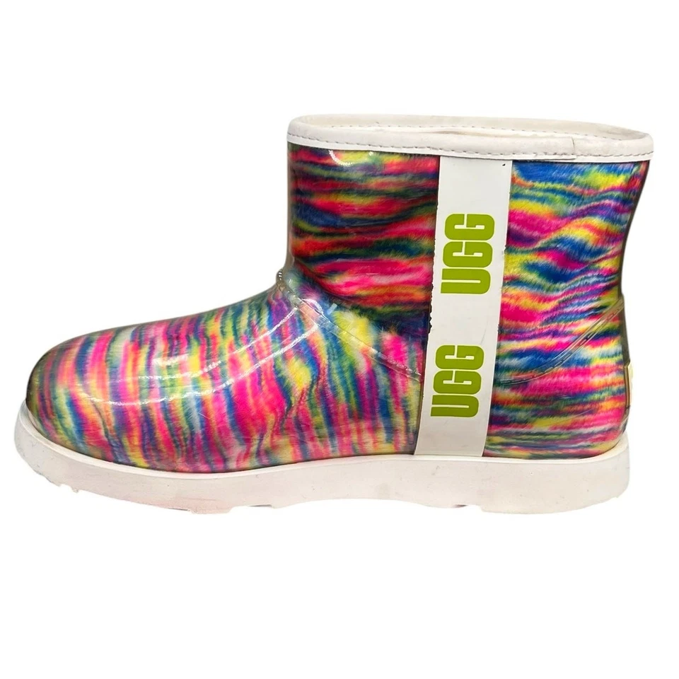 UGG Kids Classic Clear Mini Pixelate Multicolor Winter Boot Size US 6 - Image 2 of 4