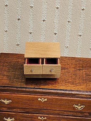 VINTAGE ARTISAN MADE 3 DRAWER JEWELRY BOX FOR MINIATURE DOLLHOUSE