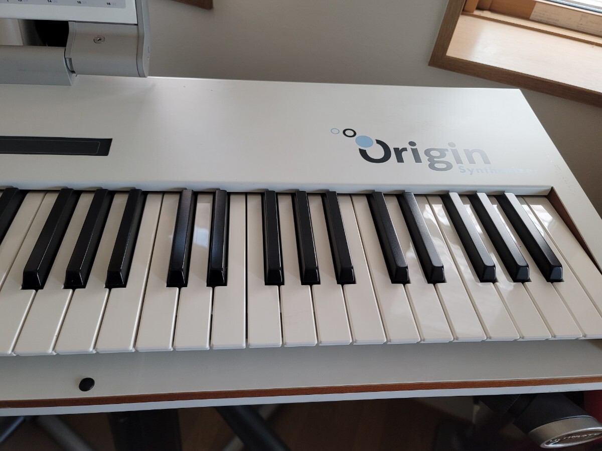 Arturia Origin keyboard ハードケース付き Vintage Arturia Origin Keyboard Synthesizer Axle Hartmann