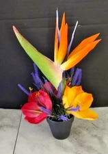 13" Small tropical table decoration