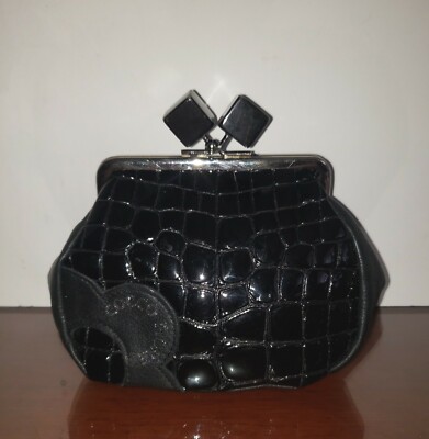 Coco Fiore Black Quilted Patent Kiss Lock Pouch Clutch Makeup Travel Bag-EUC!