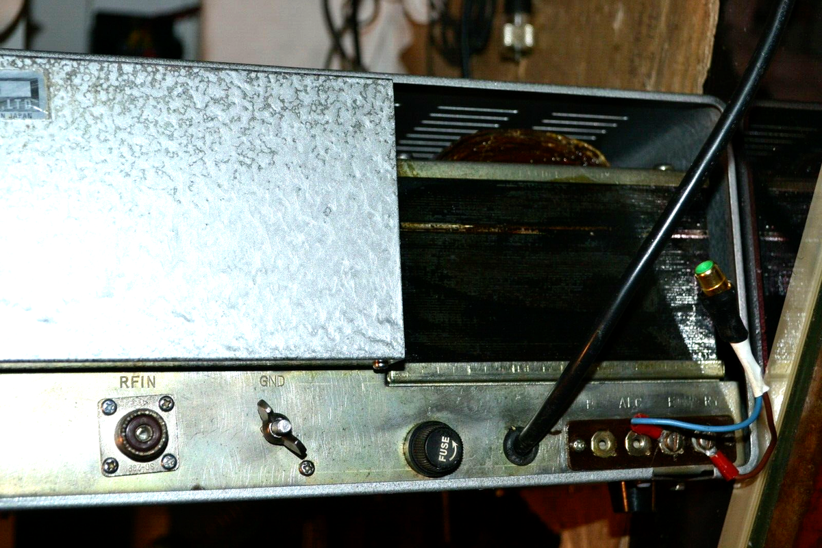 Amplificateur linéaire à tube à vide YAESU FL-2100B radio amateur