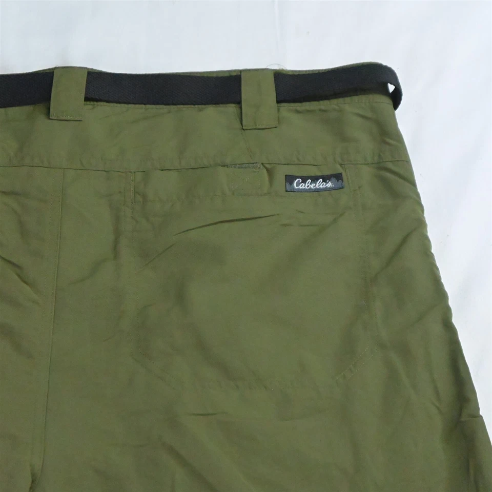 Shorts cargo Cabela's 40 x 10" verde com cinto elástico para área externa - Imagem 4 de 4