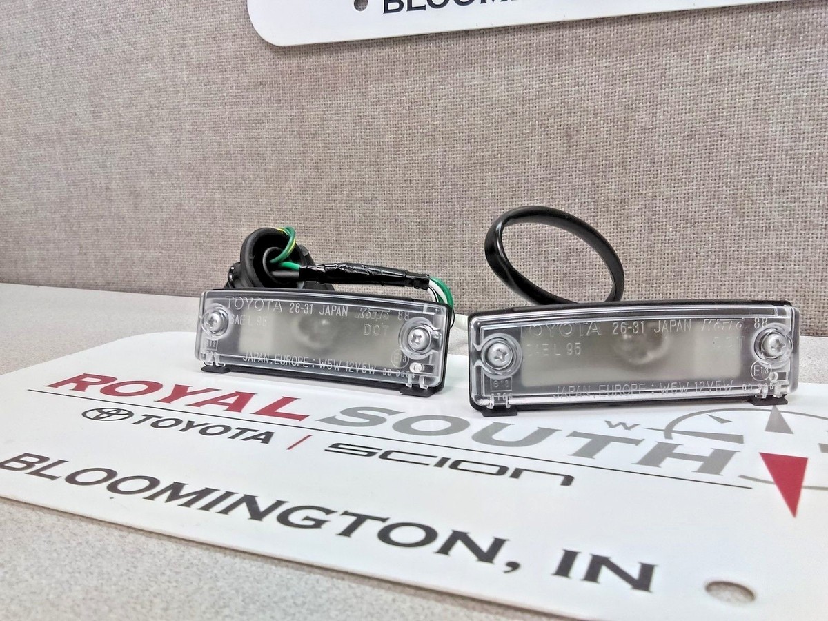 Toyota 4Runner 2010 - 2021 Rear License Plate Lamp Assembly