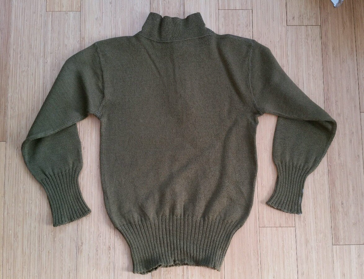 40s WWⅡ BRITISH ARMY KNIT タンクトップ 希少 M442 Original 40s WW2 US Army OD Combat Sweater w Cat Eye Buttons