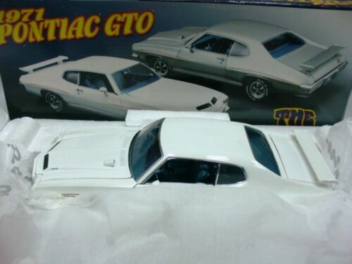 1:24 GMP 1970 Pontiac GTO Convertible 