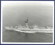 USS STEIN FF-1065 Frigate 8 x 10 Official USN Photo