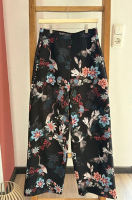 H&M Wideleg-Pants Blumen-Print Gr. 38