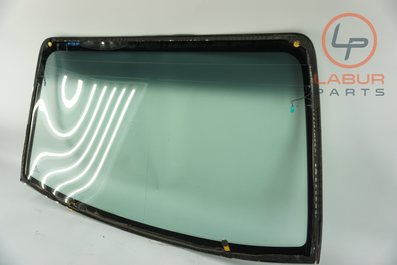 Maserati Quattroporte 2003-2013 Rear Rear window