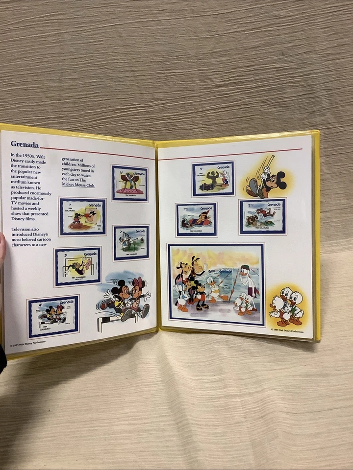 Walt Disney Stamp Folio Postal Society Anguilla Grenada Turks Caicos 1985 - Image 4 of 4