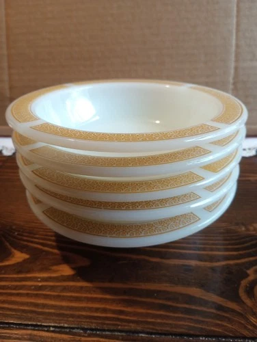 HTF VINTAGE  5 Anchor Hocking/Pyrex Harvest Athena Placesetters Bowls