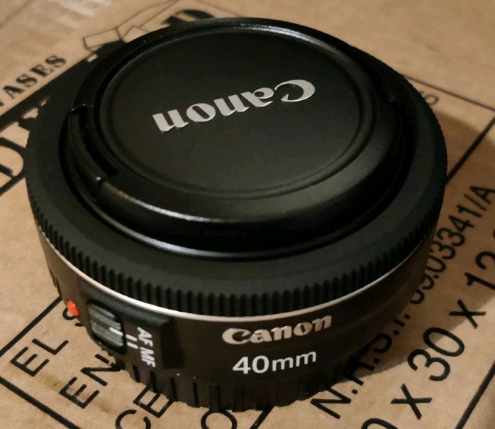 Canon Lens EF Macro 40mm 0.3m/0.98ft 1:2.8 STM 52mm AF MF Pancake image 3