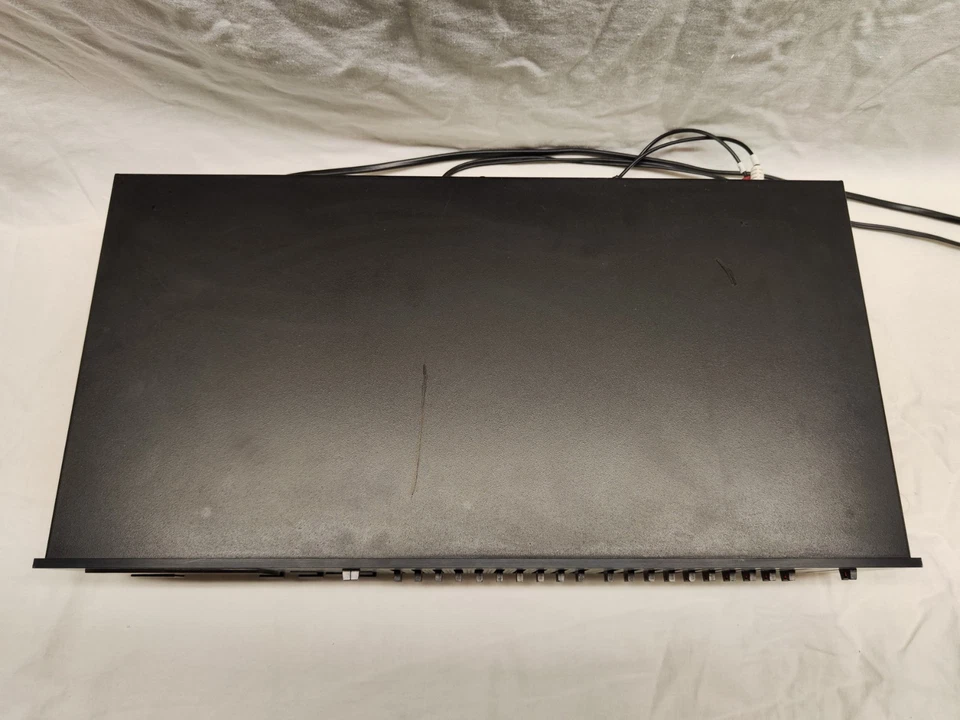 Yamaha Natural Sound EQ-32 10 Bands Graphic Equalizer (Read Description) - Immagine 4 di 4