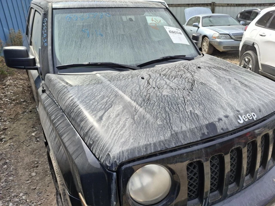 Jeep Patriot 2012 velocímetro clúster 68080402AE usado 151 k millas Foto 2 de 4