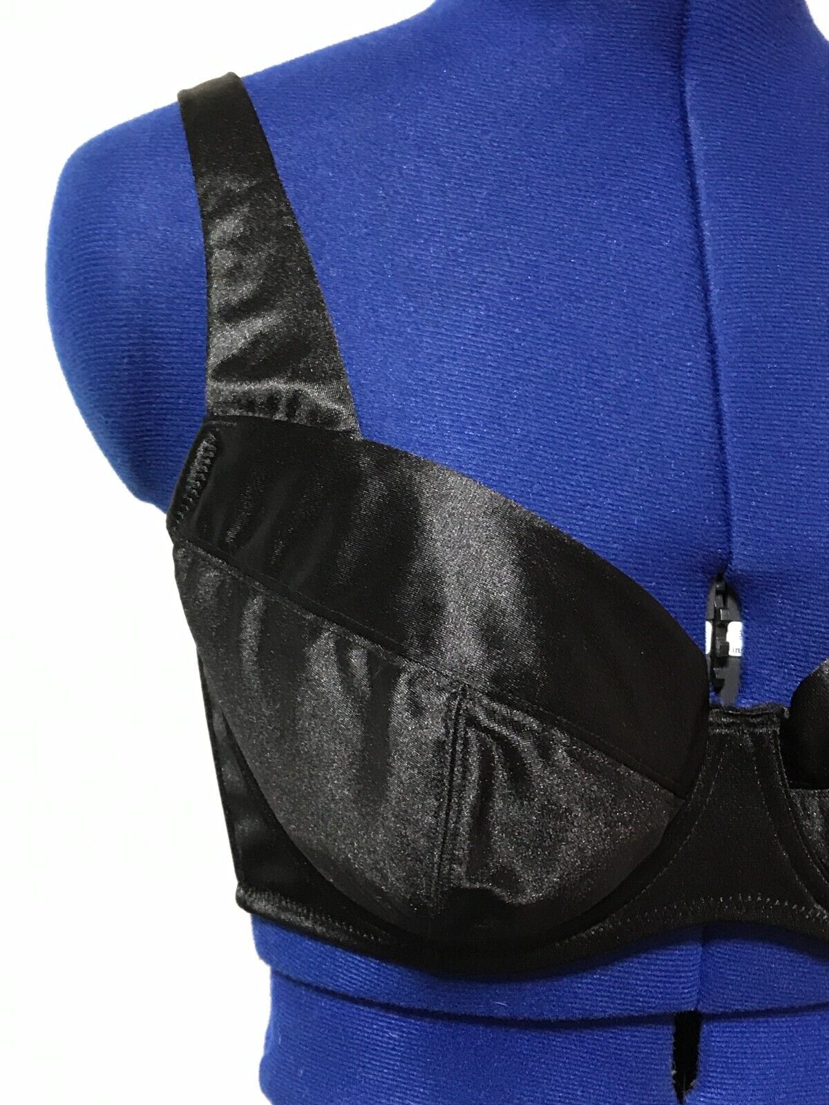 Foto 6 di 22
