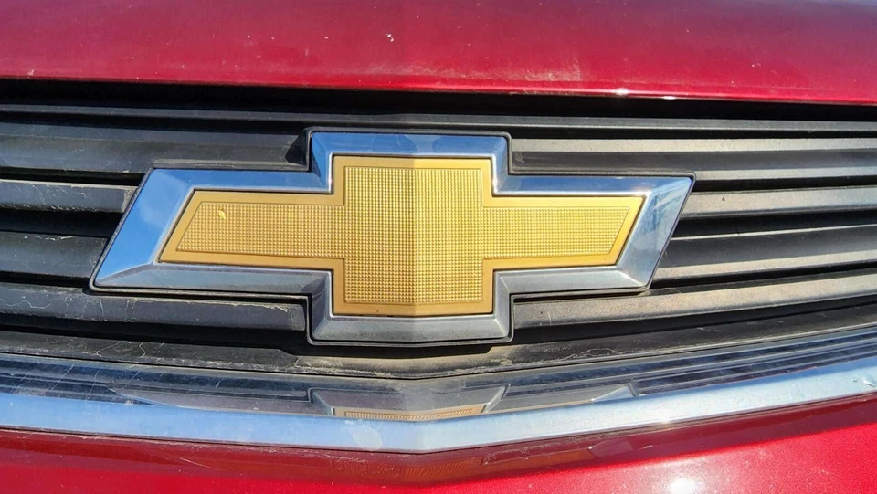 Adesivo de vinil preto brilhante para 2012-2020 Chevy Sonic LT frontal e traseiro emblema inserção - Imagem 3 de 4