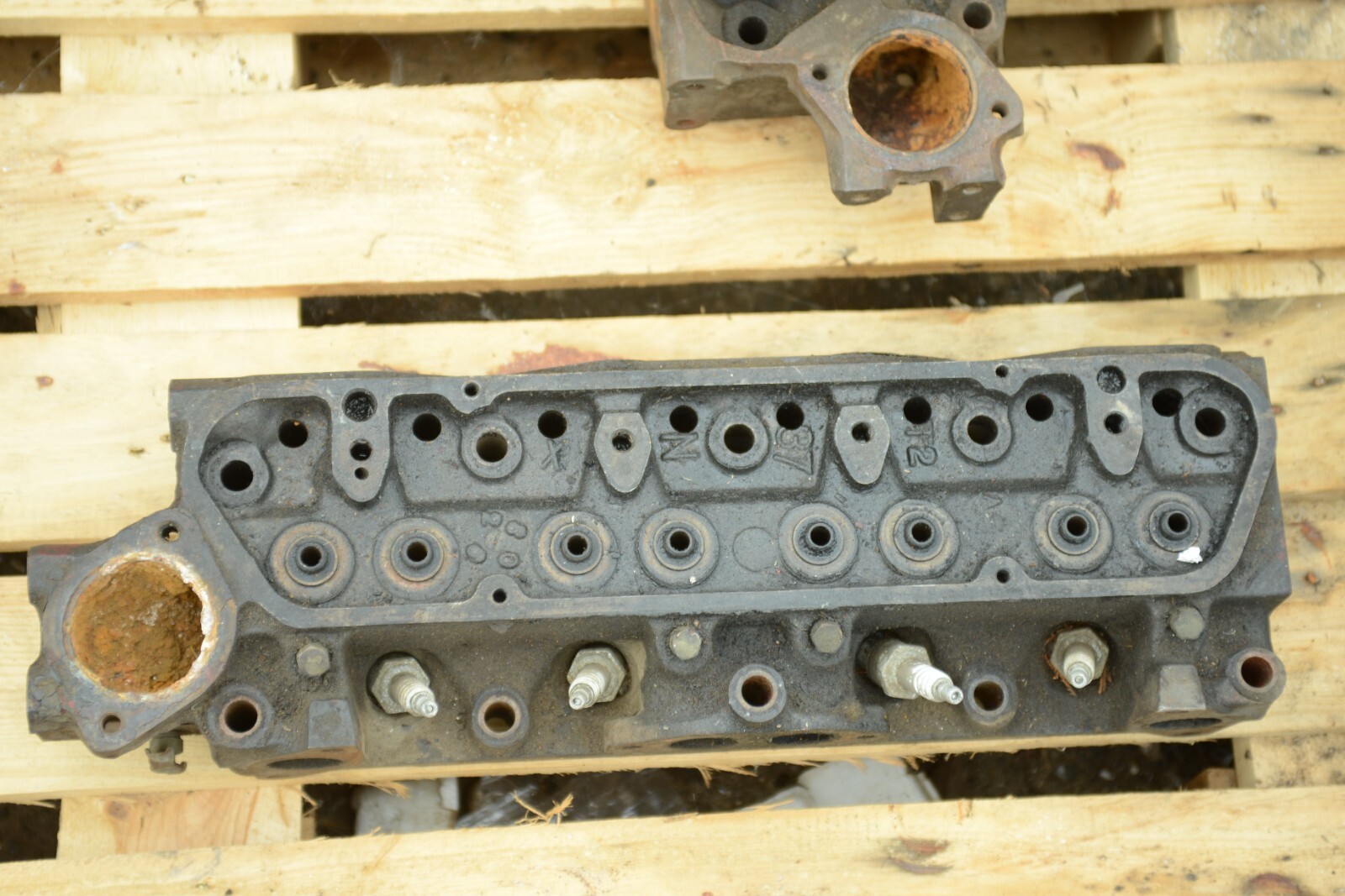 LOTUS CORTINA HEADS X2