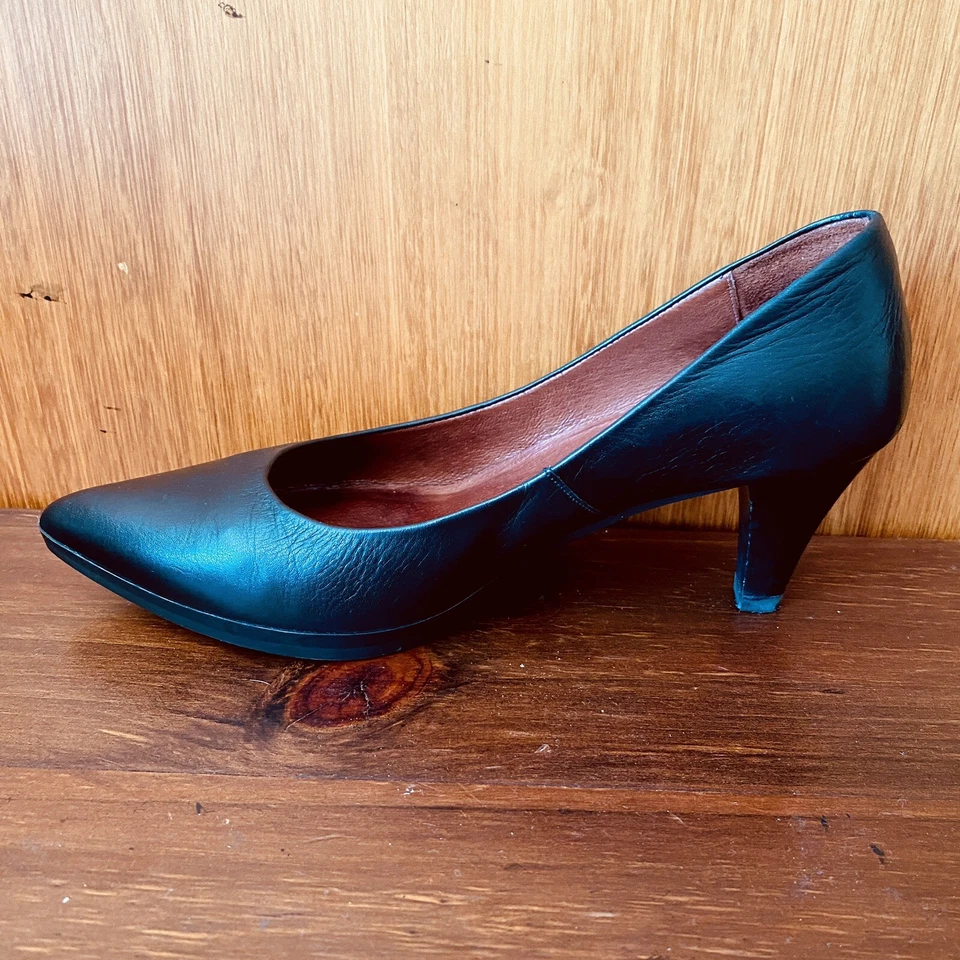 Hispanitas Court Shoe Womens 40 Black Leather Point Toe Mid Heel Made in Spain — 第 2/4 张图片