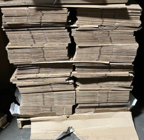 Large Cardboard Boxes 23" X 12" X 3 1/2" | Quantity: 25 - Picture 4 of 4