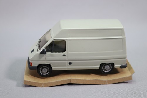 LG1830 DUBRAY 101 1/43 1:43 LKW Renault Trafic Kastenwagen weiß - Bild 4 von 6