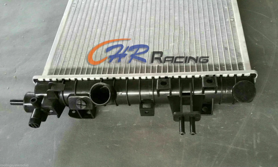 Radiator For 2004-On HOLDEN ASTRA AH 1.8L 2.0L 2.2L L4 Petrol 10 Auto & Manual - image 2 of 4