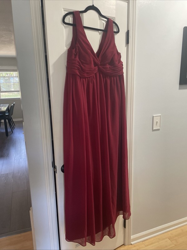 Azazie Burgundy Chiffon Bridesmaid/Evening Gown – Tank  Straps, Size A16