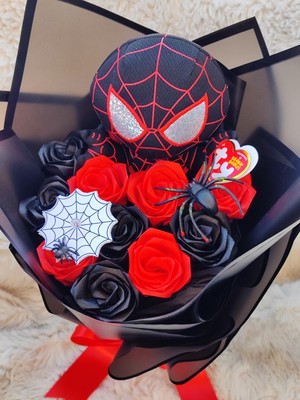 Marvel Spider-Man Black  Plüsch&12 Ewige Rosen , Aus Satinbänder, handgemacht 