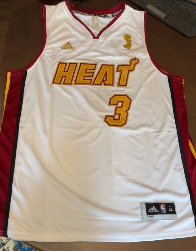 Dwayne Wade Miami Heat NBA Finals Championship Ring Night White Jersey Men’s XL