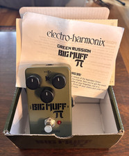 Used Electro-Harmonix EHX Nano Green Russian Big Muff Pi Fuzz Pedal!