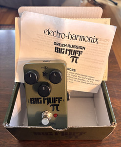 Used Electro-Harmonix EHX Nano Green Russian Big Muff Pi Fuzz Pedal!