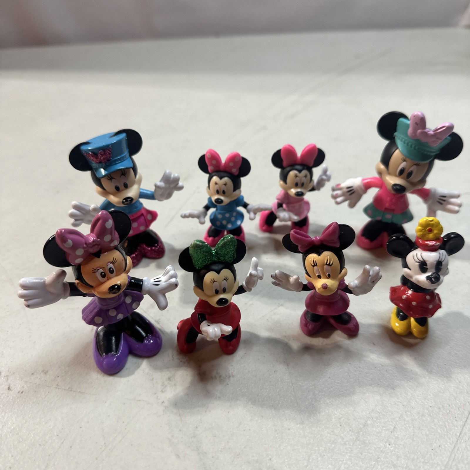 Lot Of 8 Disney Figures Minnie Mouse