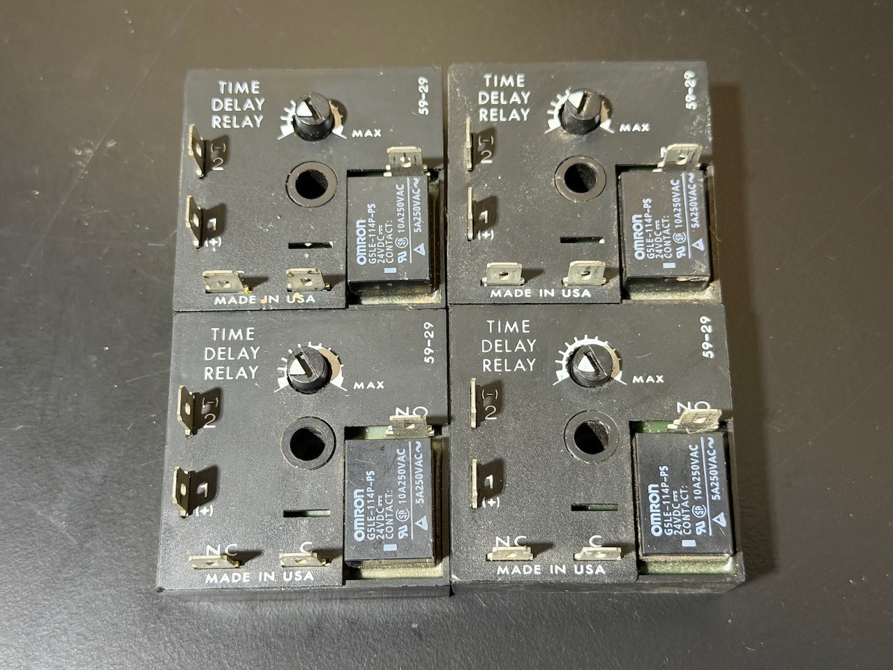 FOUR (4) ABB Time Delay Relay Solid State Timer KRDM322 10-1000SEC 24V 10A 120VA