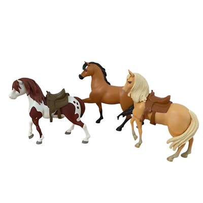 Lot of 3 Just Play DWA LLC 3 Horses & 2 Saddles Play Animals