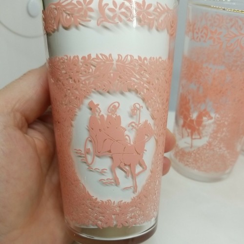 Vtg Pink Victorian Couple in Horse Drawn Carriage Glasses Set of 6 Gold Rimmed